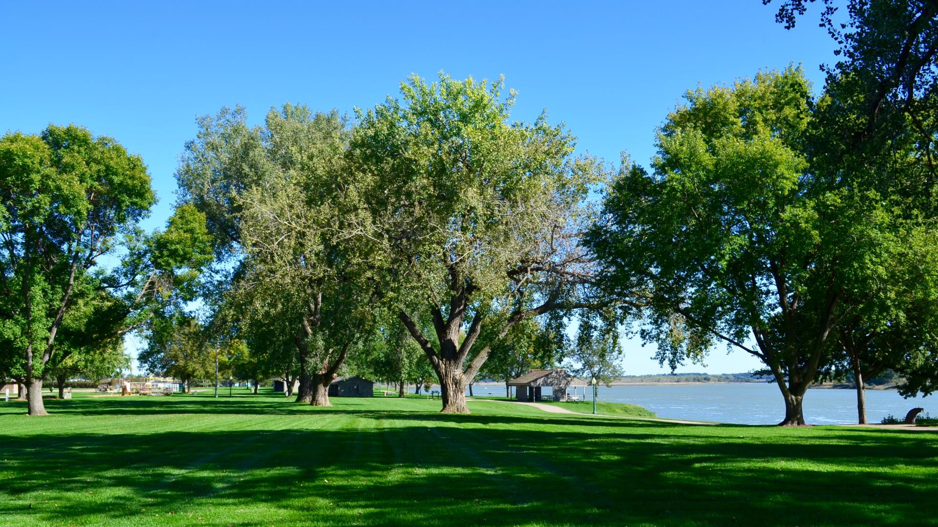 2015 Riverside Park
