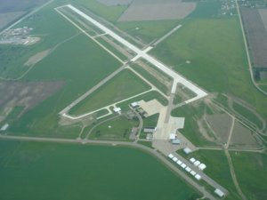 airport-runway